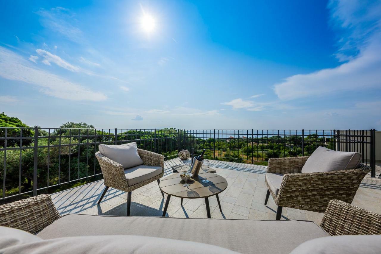 Villa Bramasole Lun Новалья Экстерьер фото