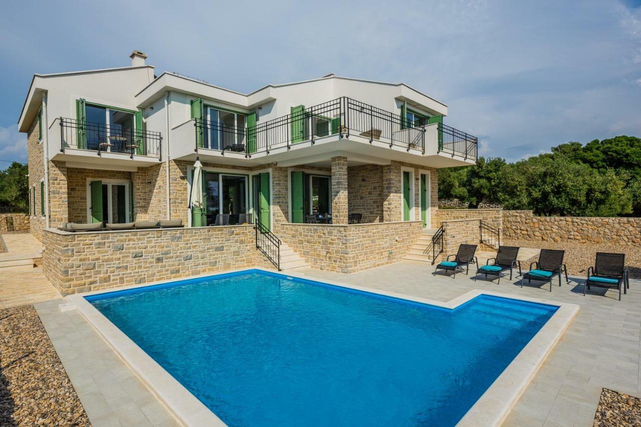 Villa Bramasole Lun Новалья Экстерьер фото
